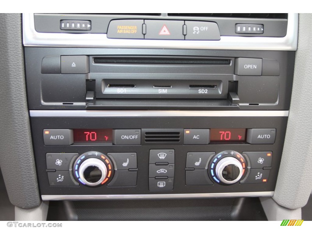 2013 Audi Q7 3.0 TFSI quattro Controls Photo #72335822