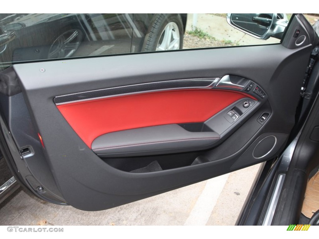 2013 Audi S5 3.0 TFSI quattro Coupe Black/Magma Red Door Panel Photo #72336440