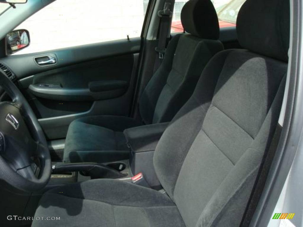 2006 Accord LX V6 Sedan - Alabaster Silver Metallic / Black photo #10