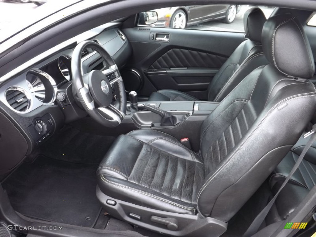 Charcoal Black Interior 2010 Ford Mustang GT Premium Coupe Photo #72337238