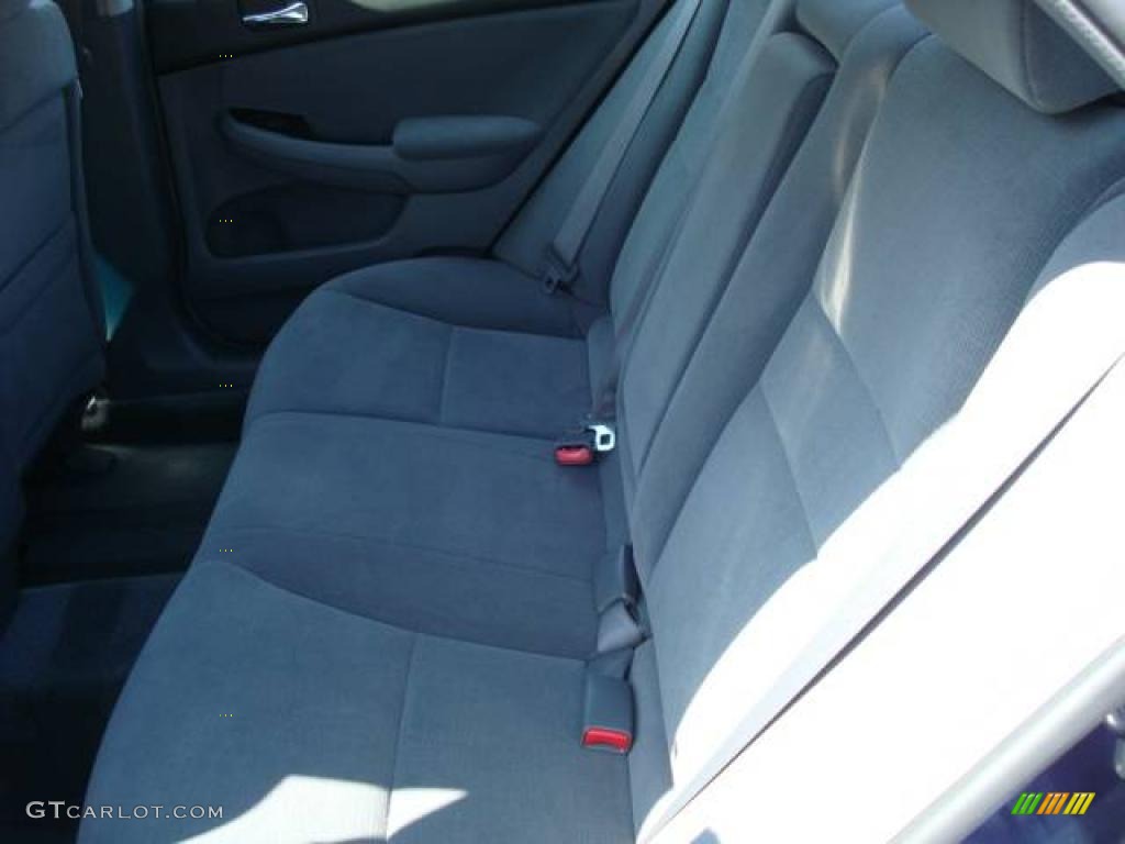 2006 Accord SE Sedan - Royal Blue Pearl / Gray photo #11