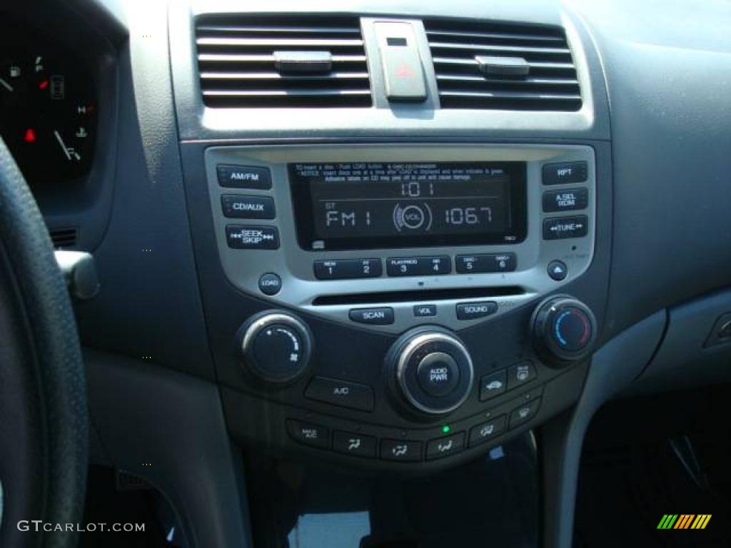 2006 Accord SE Sedan - Royal Blue Pearl / Gray photo #18