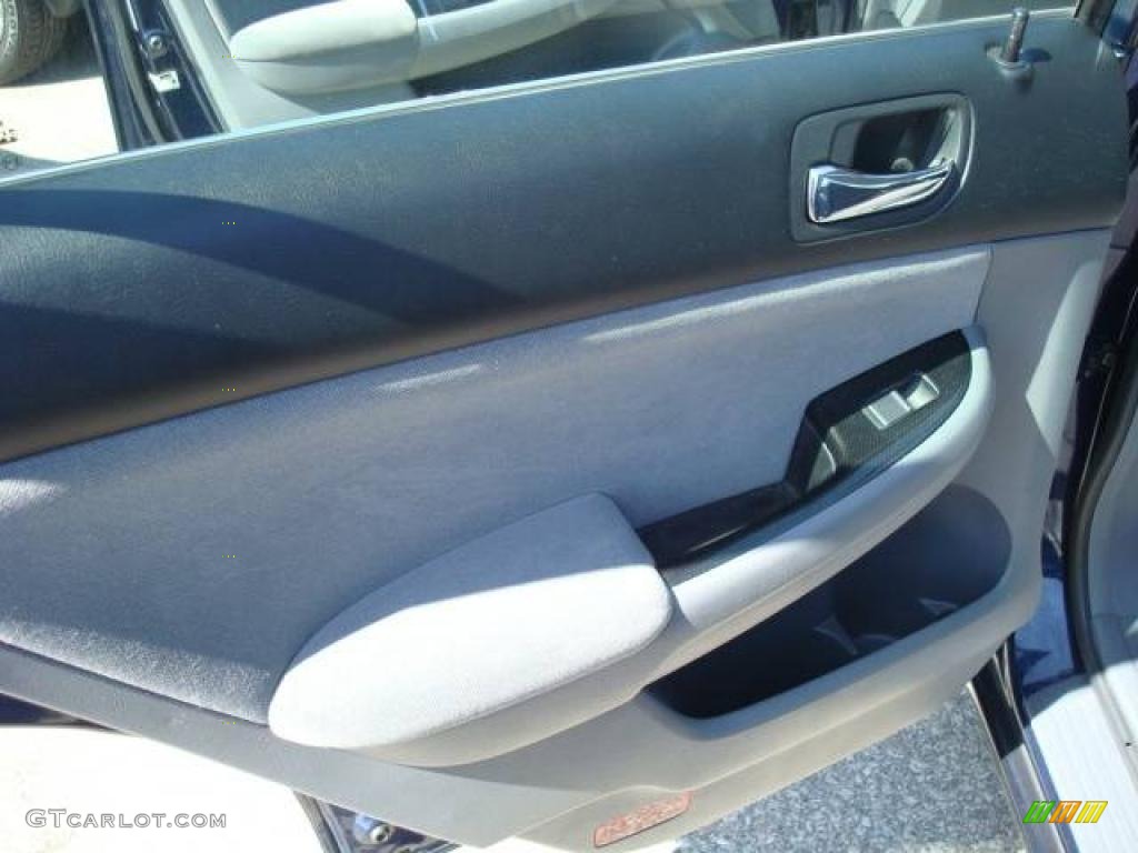 2006 Accord SE Sedan - Royal Blue Pearl / Gray photo #10