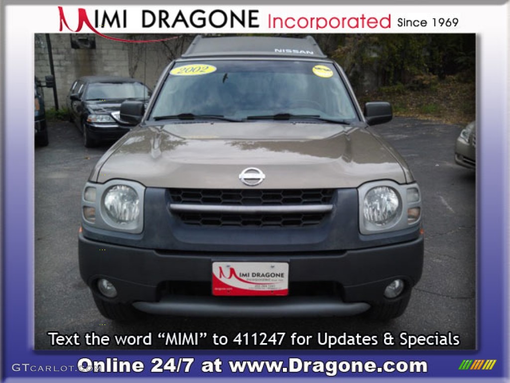 2002 Xterra SE V6 4x4 - Gold Rush Metallic / Sage photo #2