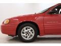 2002 Bright Red Pontiac Grand Am SE Sedan  photo #19