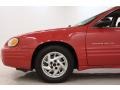 Bright Red - Grand Am SE Sedan Photo No. 19