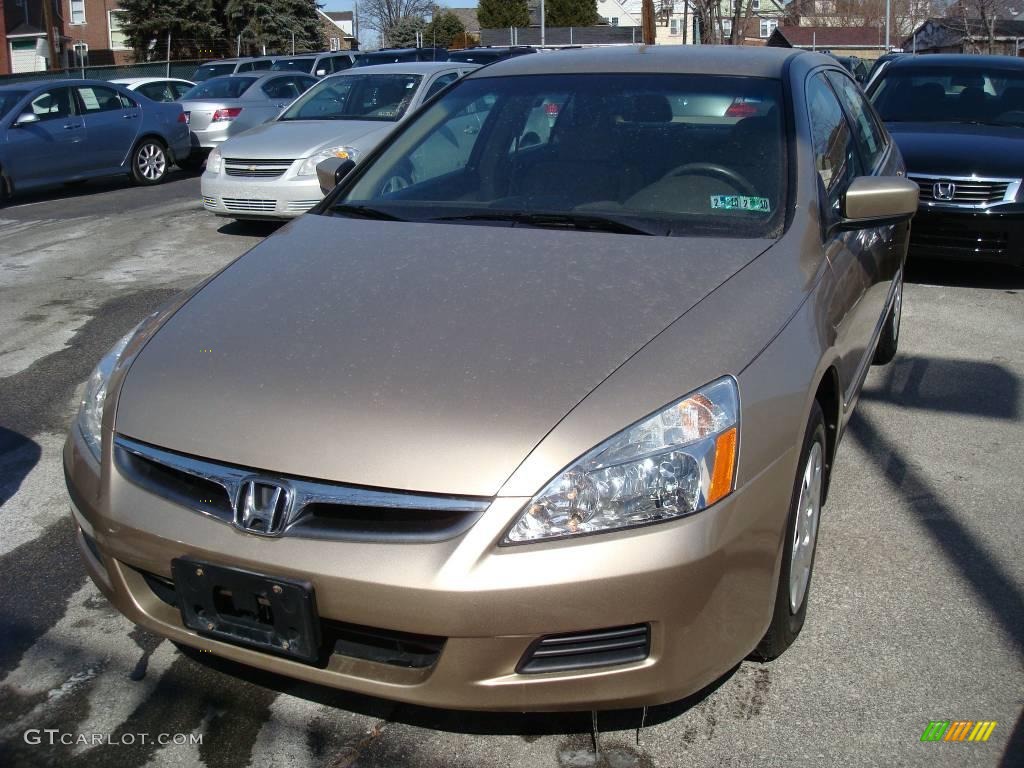 2006 Accord LX Sedan - Desert Mist Metallic / Ivory photo #6