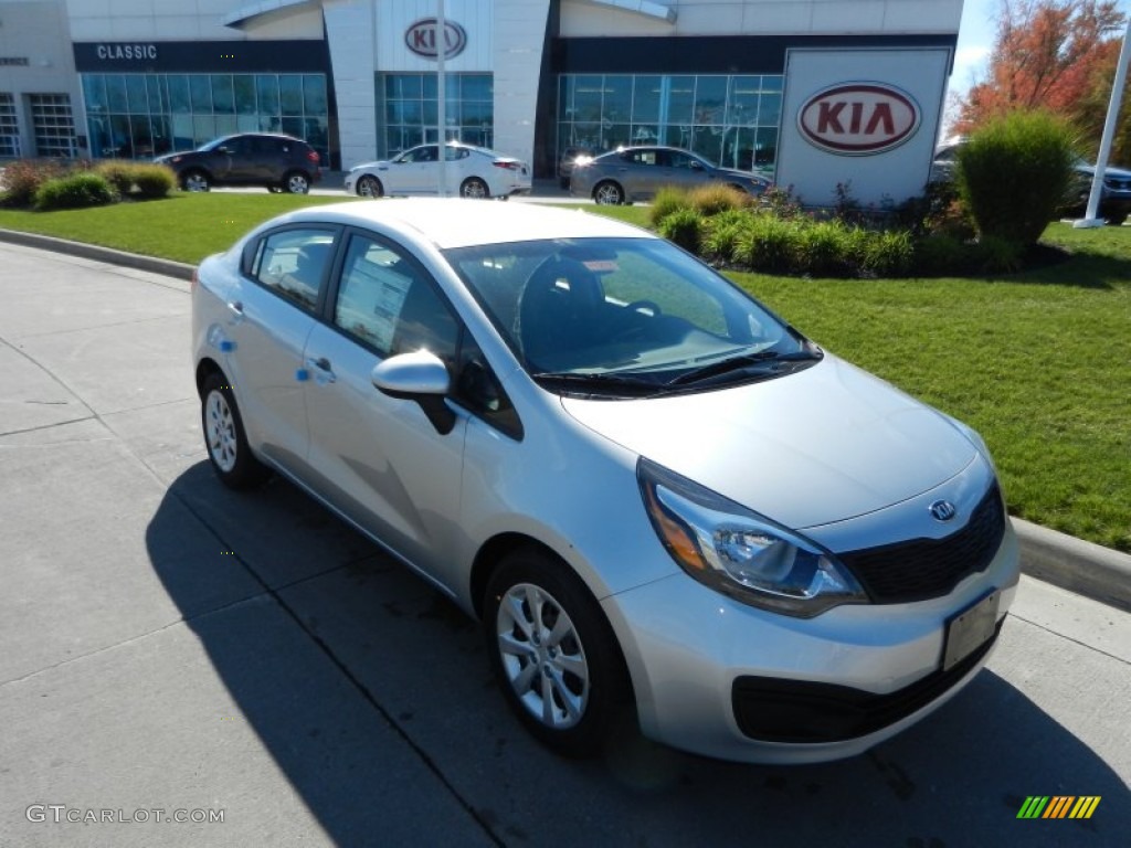 Bright Silver Kia Rio