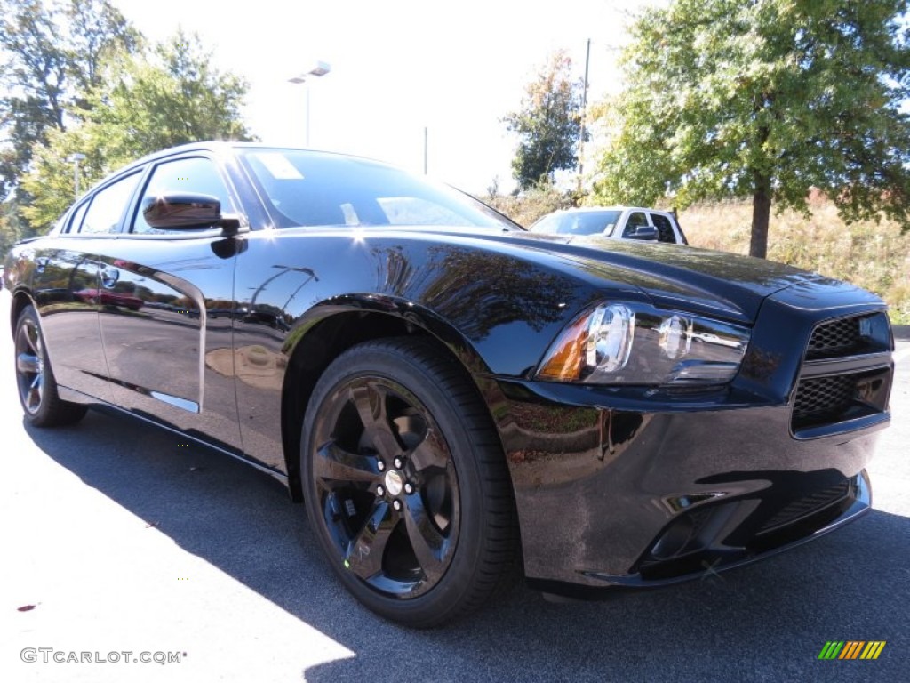 Pitch Black 2013 Dodge Charger SXT Exterior Photo #72348156