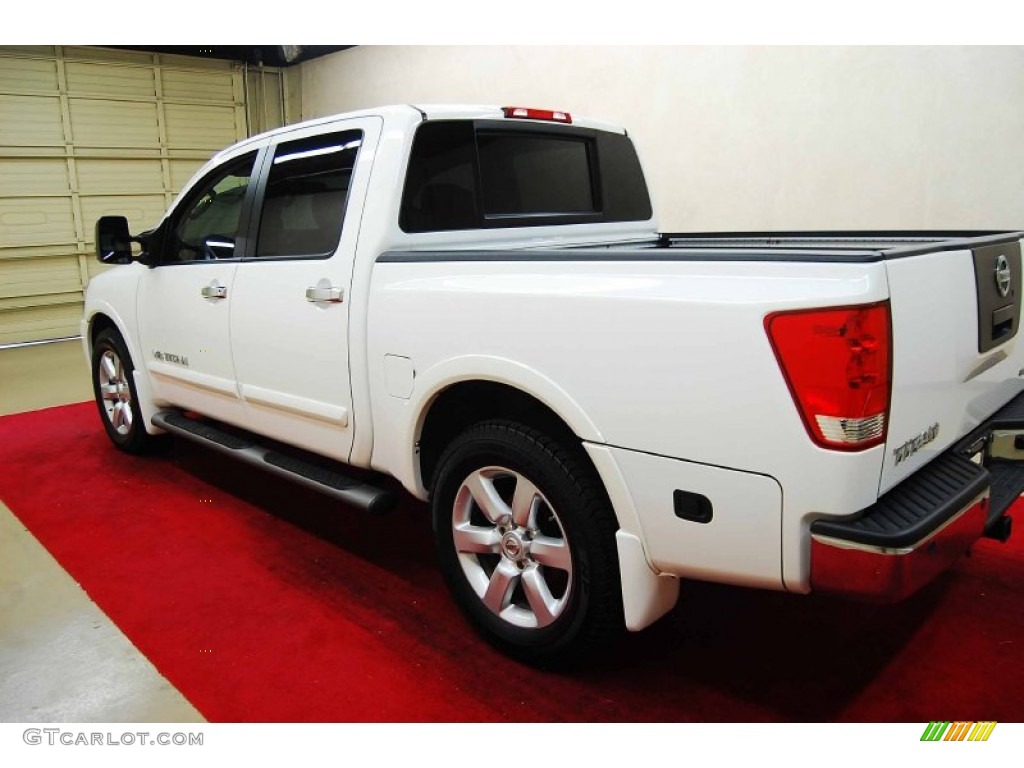 2011 Titan SL Crew Cab - Blizzard White / Charcoal photo #4