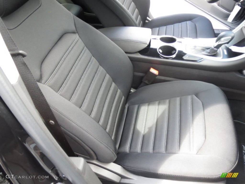 Charcoal Black Interior 2013 Ford Fusion SE Photo #72352446