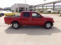 Red Alert - Frontier SE Crew Cab Photo No. 6