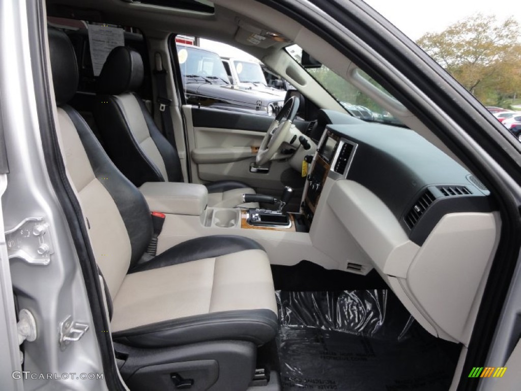 2008 Grand Cherokee Limited 4x4 - Bright Silver Metallic / Dark Khaki/Light Graystone photo #15