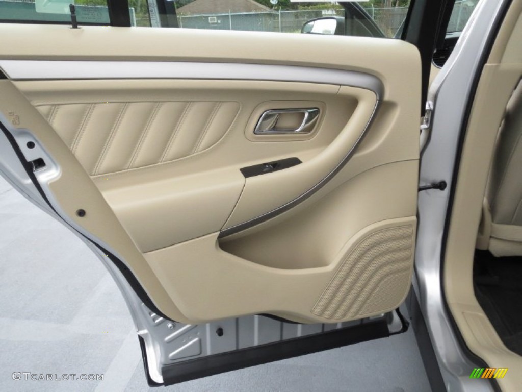 2013 Ford Taurus SE Dune Door Panel Photo #72356190
