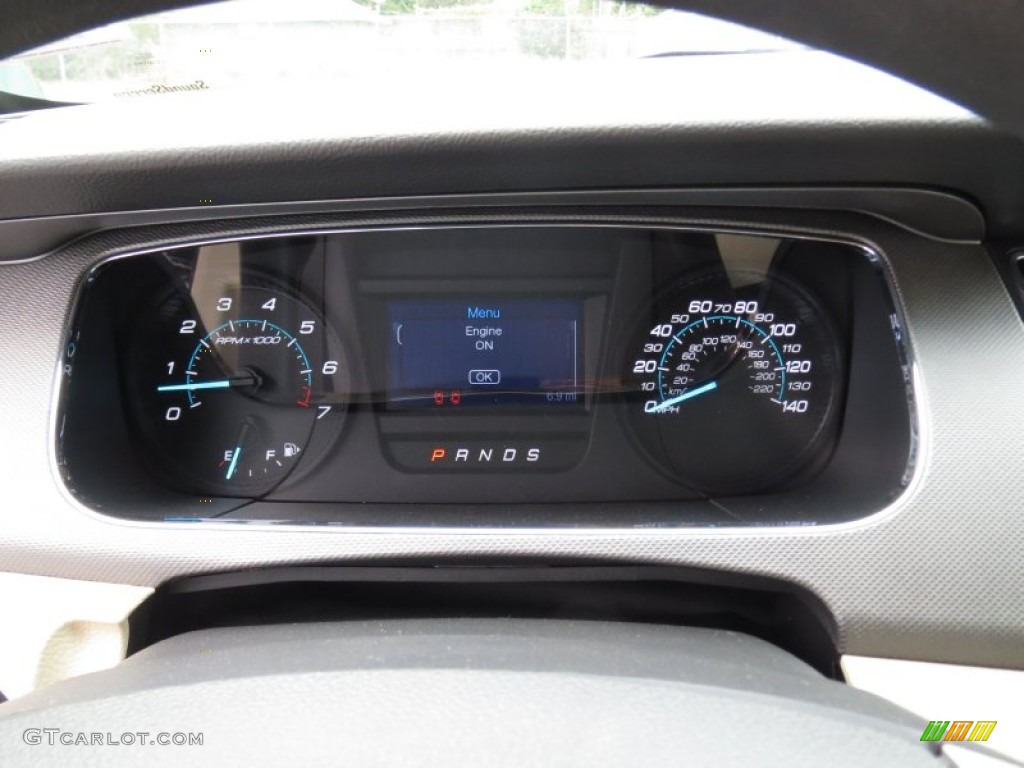 2013 Ford Taurus SE Gauges Photo #72356444
