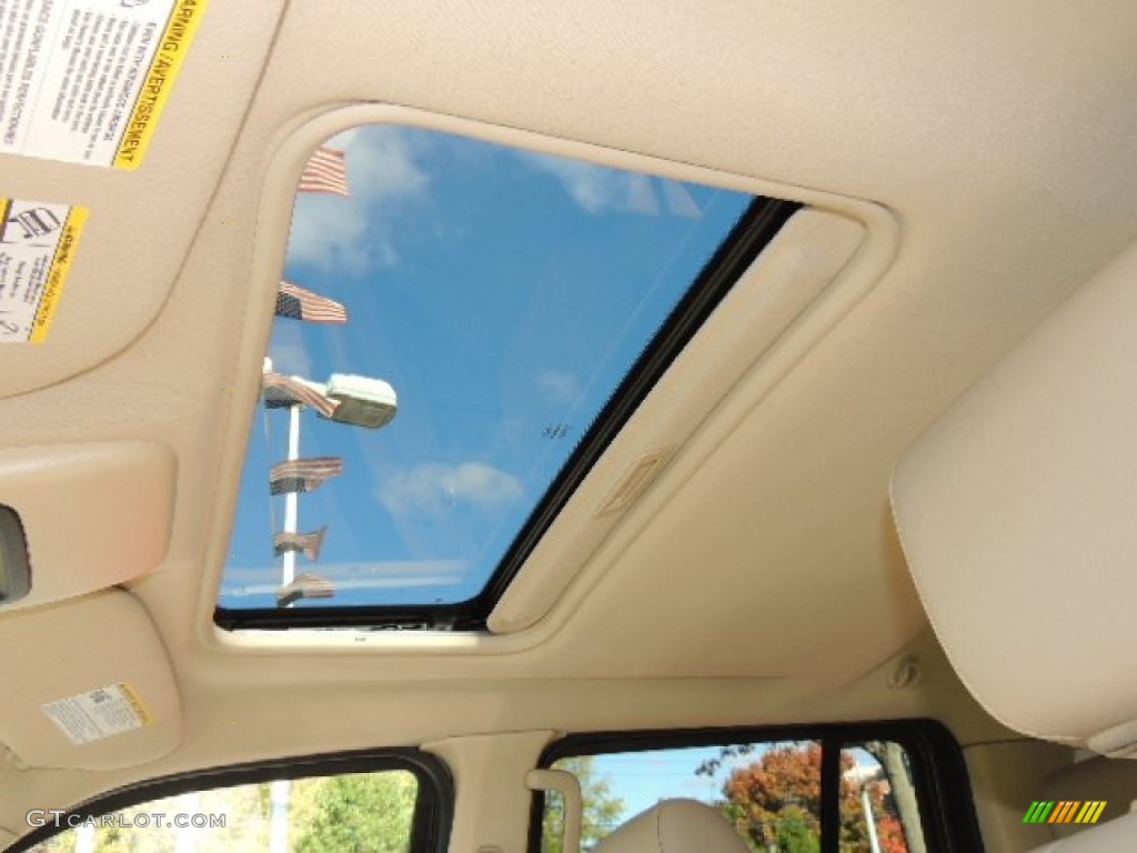 2006 Mountaineer Luxury AWD - Mineral Grey Metallic / Camel photo #20