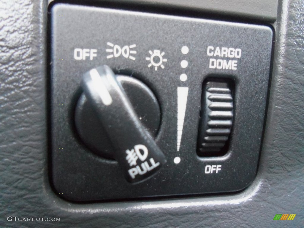 2004 Dodge Ram 1500 SRT-10 Regular Cab Controls Photo #72360777