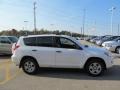 Super White - RAV4 4WD Photo No. 6