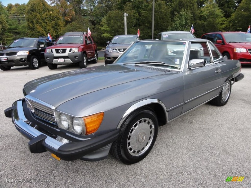 Grey Pearl 1988 Mercedes-Benz SL Class 560 SL Roadster Exterior Photo #72363403