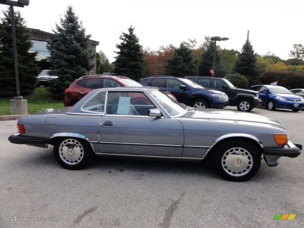 Grey Pearl 1988 Mercedes-Benz SL Class 560 SL Roadster Exterior Photo #72363495