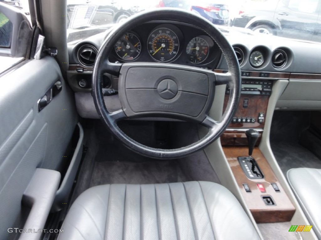 1988 Mercedes-Benz SL Class 560 SL Roadster Grey Dashboard Photo #72363885