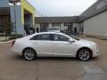 White Diamond Tricoat - XTS Premium FWD Photo No. 6