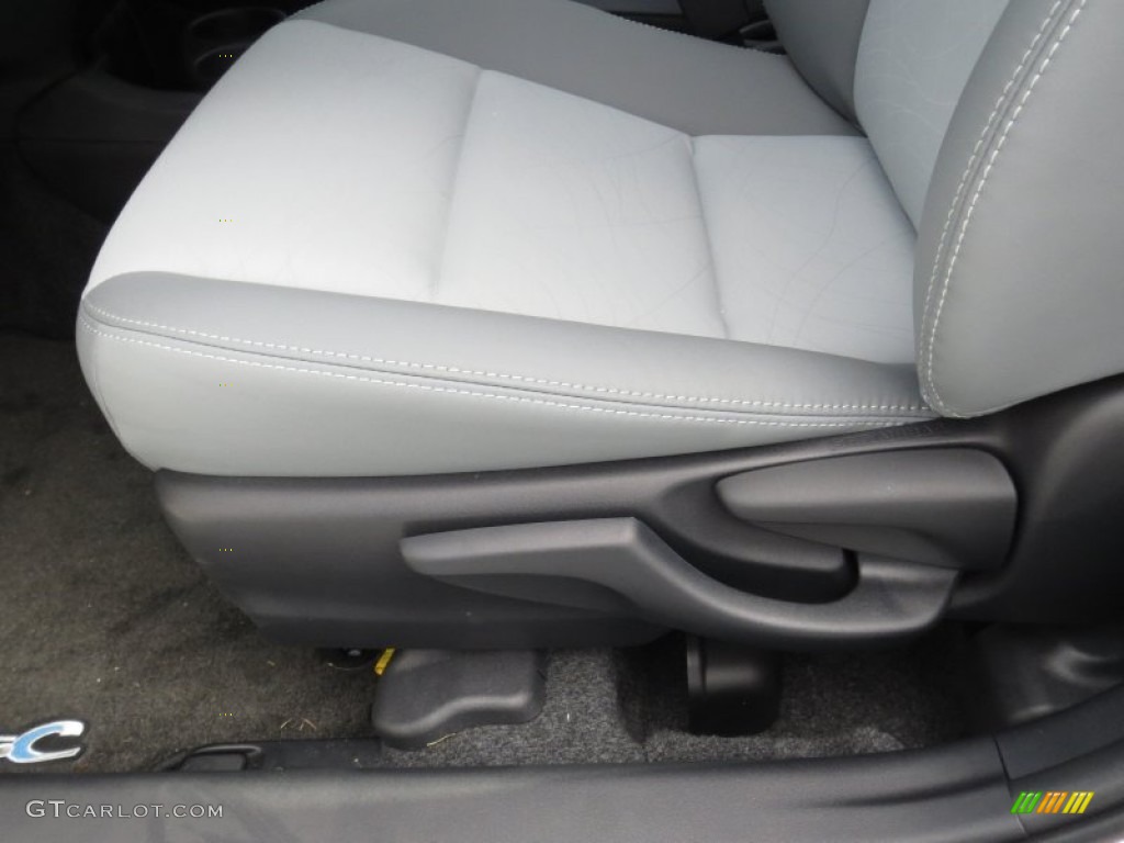 Gray Interior 2012 Toyota Prius c Hybrid Four Photo #72365481