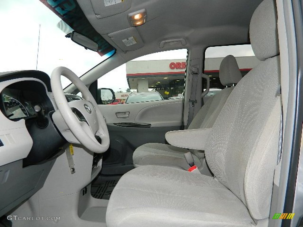 2011 Sienna  - Silver Sky Metallic / Light Gray photo #11