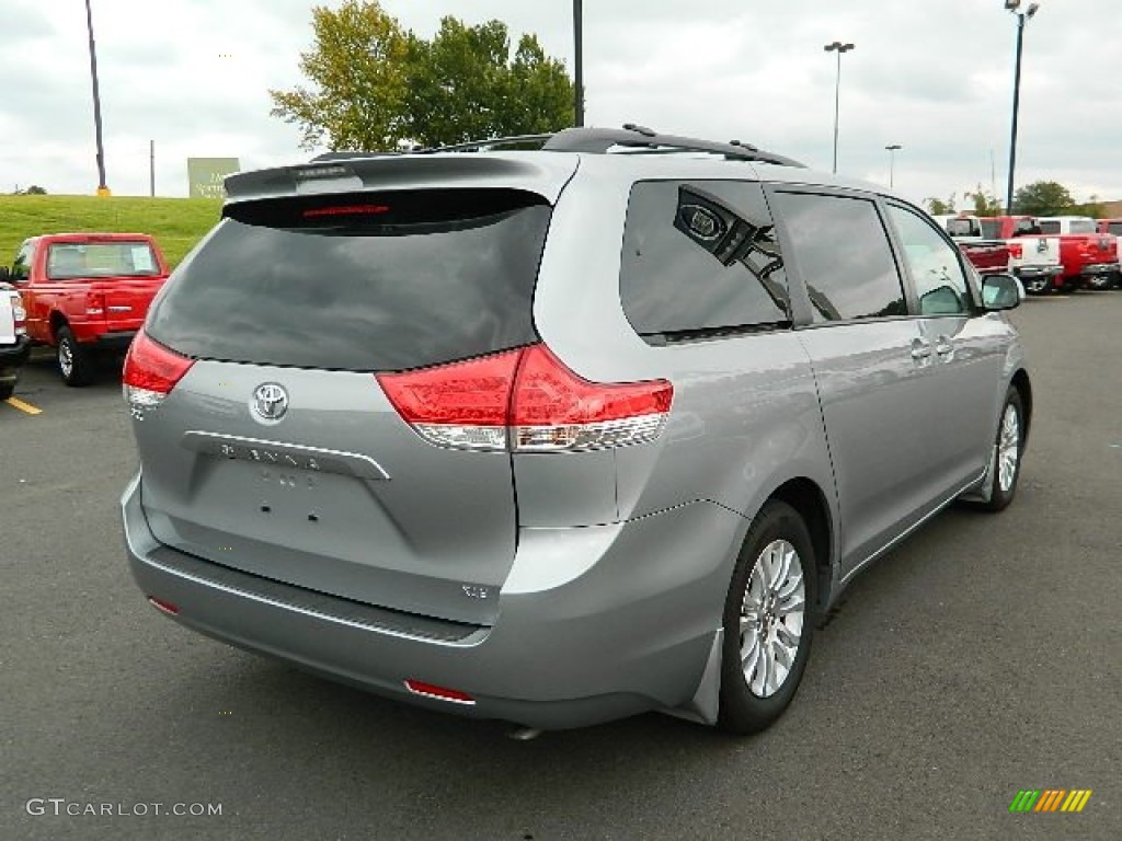 2011 Sienna XLE - Silver Sky Metallic / Light Gray photo #3