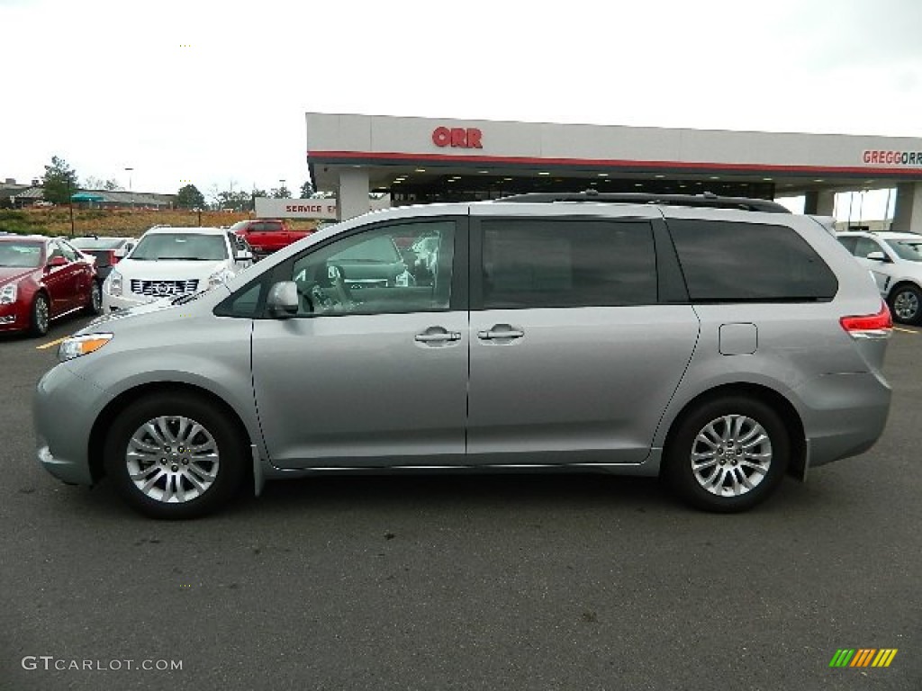 2011 Sienna XLE - Silver Sky Metallic / Light Gray photo #6