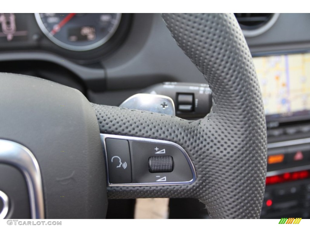 2013 Audi A3 2.0 TDI Controls Photos