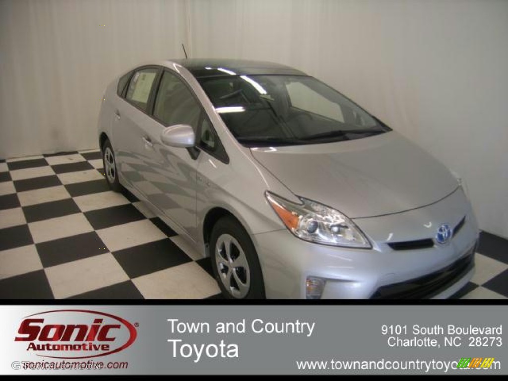 2012 Prius 3rd Gen Two Hybrid - Classic Silver Metallic / Misty Gray photo #1