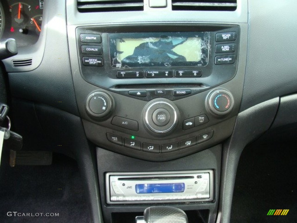2003 Accord LX V6 Sedan - Satin Silver Metallic / Gray photo #11