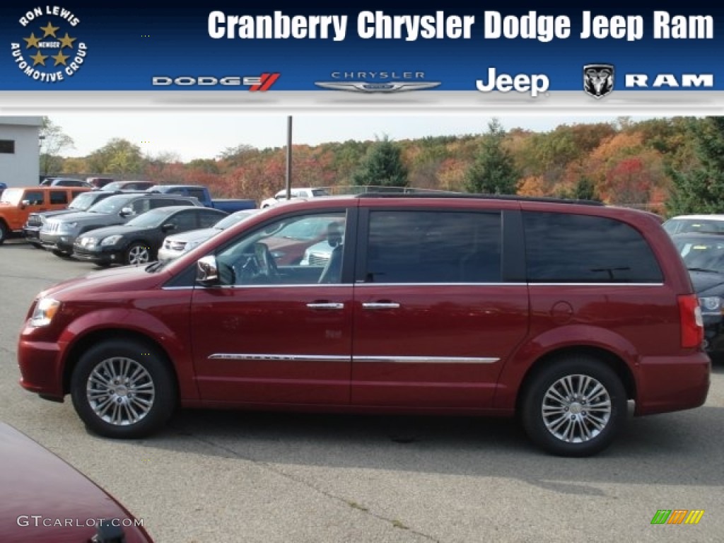 2013 Town & Country Touring - L - Deep Cherry Red Crystal Pearl / Black/Light Graystone photo #1