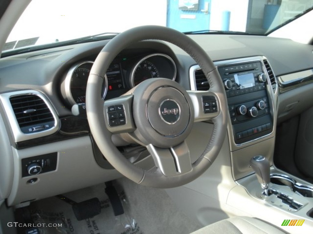 2013 Grand Cherokee Laredo 4x4 - Mineral Gray Metallic / Dark Graystone/Medium Graystone photo #10