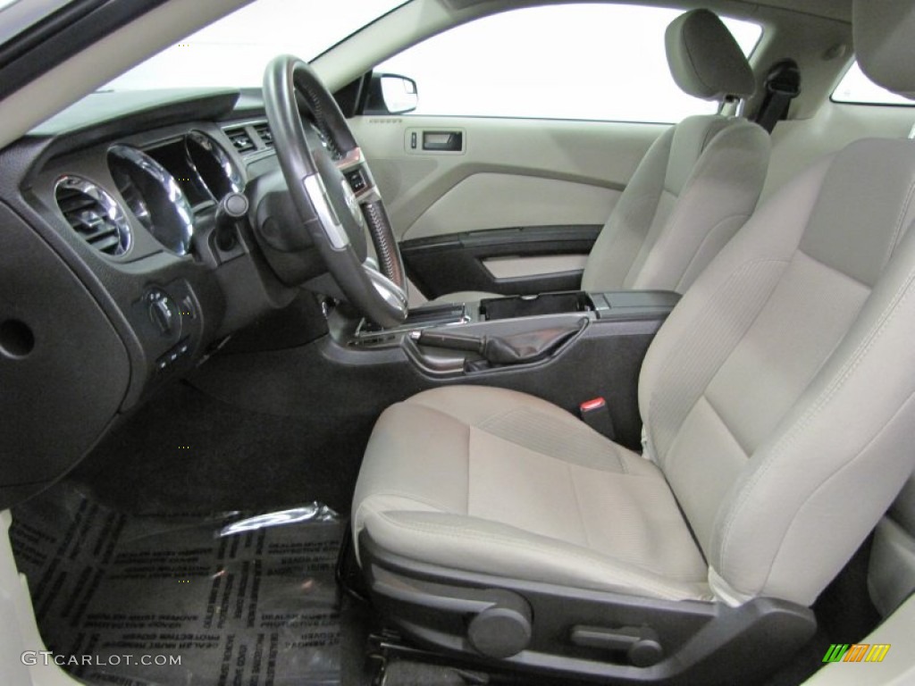 Stone Interior 2011 Ford Mustang V6 Coupe Photo #72373738