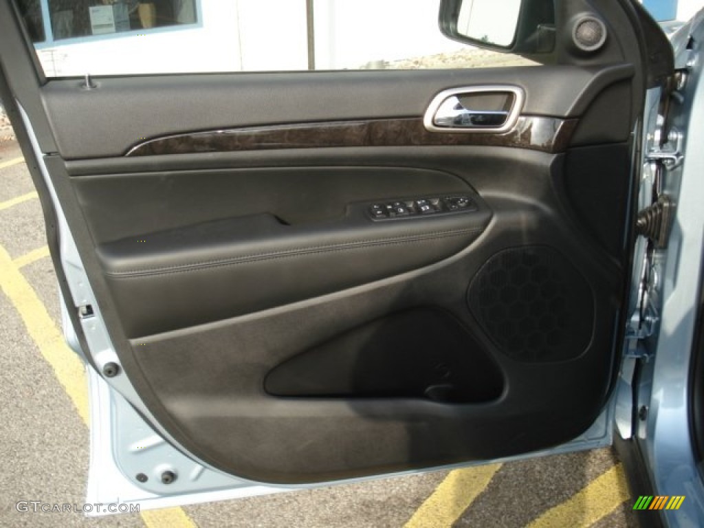 2013 Grand Cherokee Laredo X Package 4x4 - Winter Chill Pearl / Black photo #12