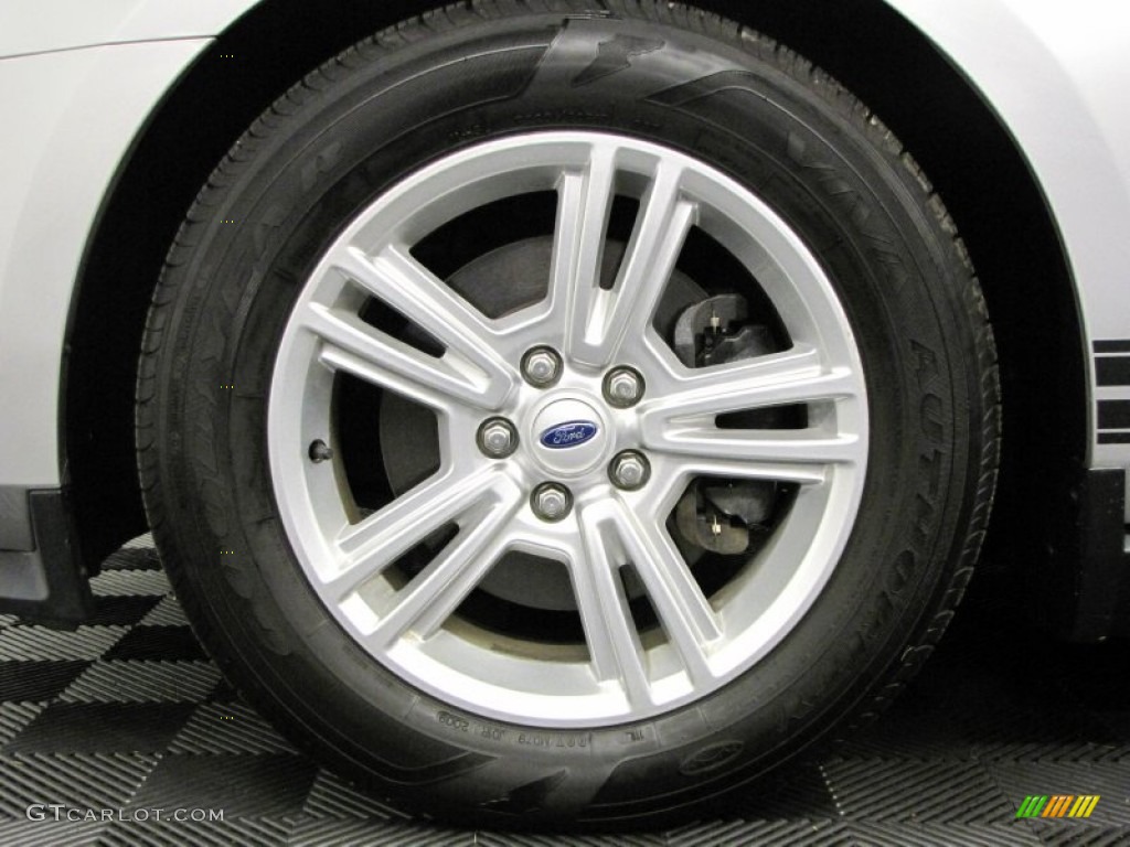 2011 Ford Mustang V6 Coupe Wheel Photo #72374196