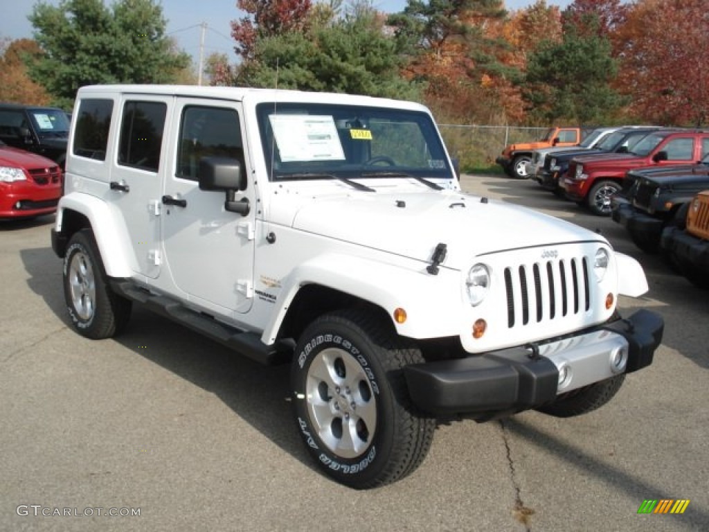 Bright White 2013 Jeep Wrangler Unlimited Sahara 4x4 Exterior Photo #72374763