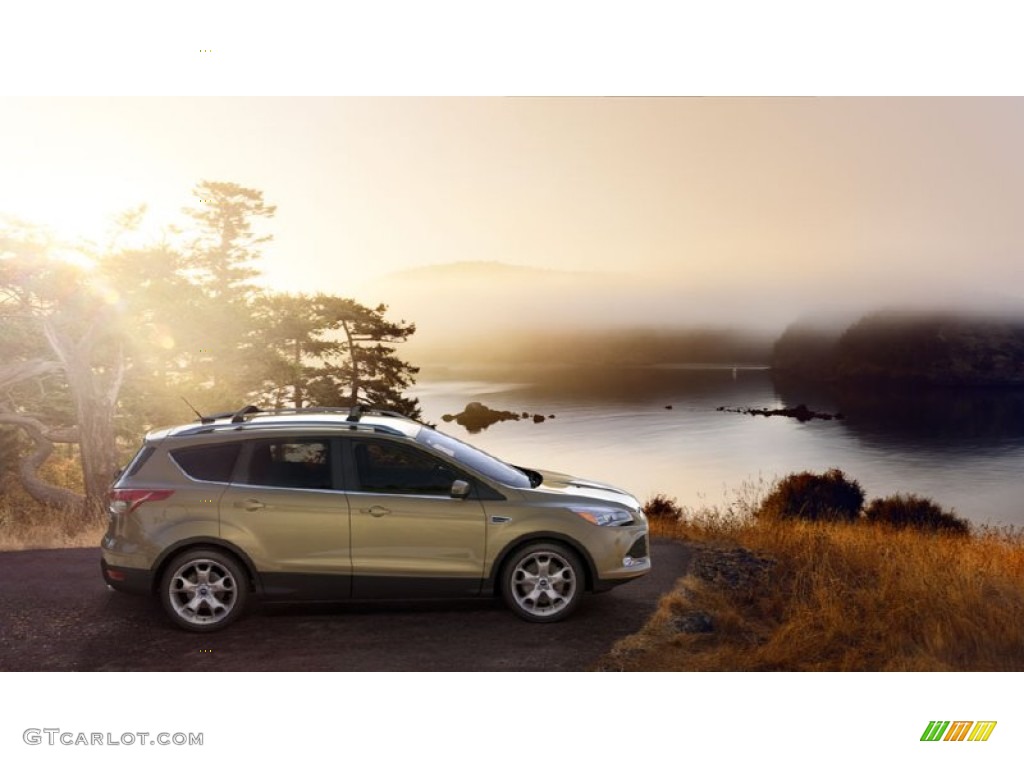 2013 Escape Titanium 2.0L EcoBoost 4WD - White Platinum Metallic Tri-Coat / Charcoal Black photo #7