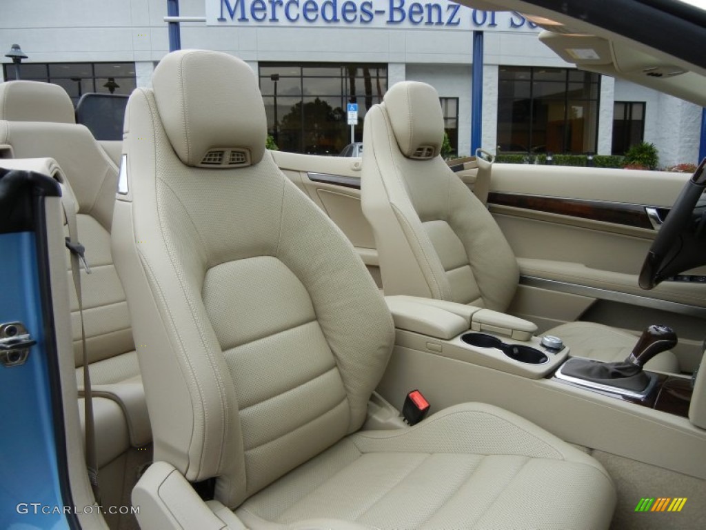 Almond/Mocha Interior 2011 Mercedes-Benz E 550 Cabriolet Photo #72377553