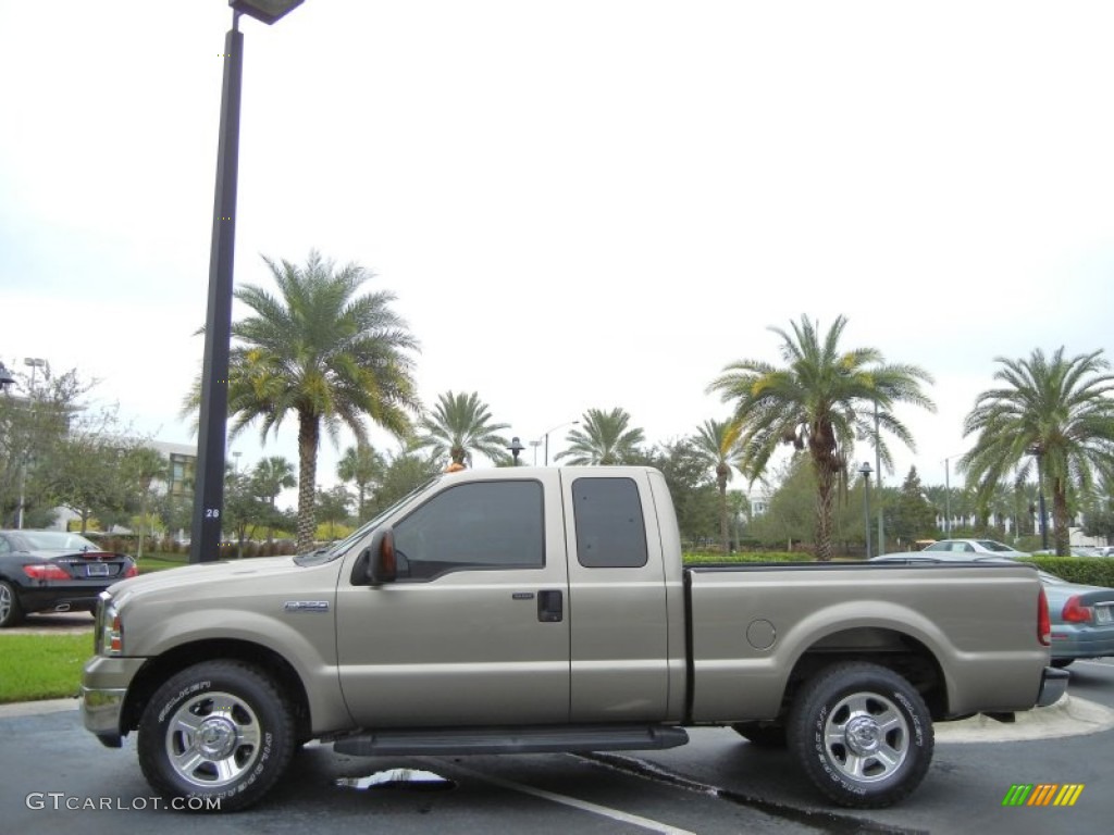 Arizona Beige Metallic 2006 Ford F350 Super Duty Lariat SuperCab 4x4 Exterior Photo #72379122