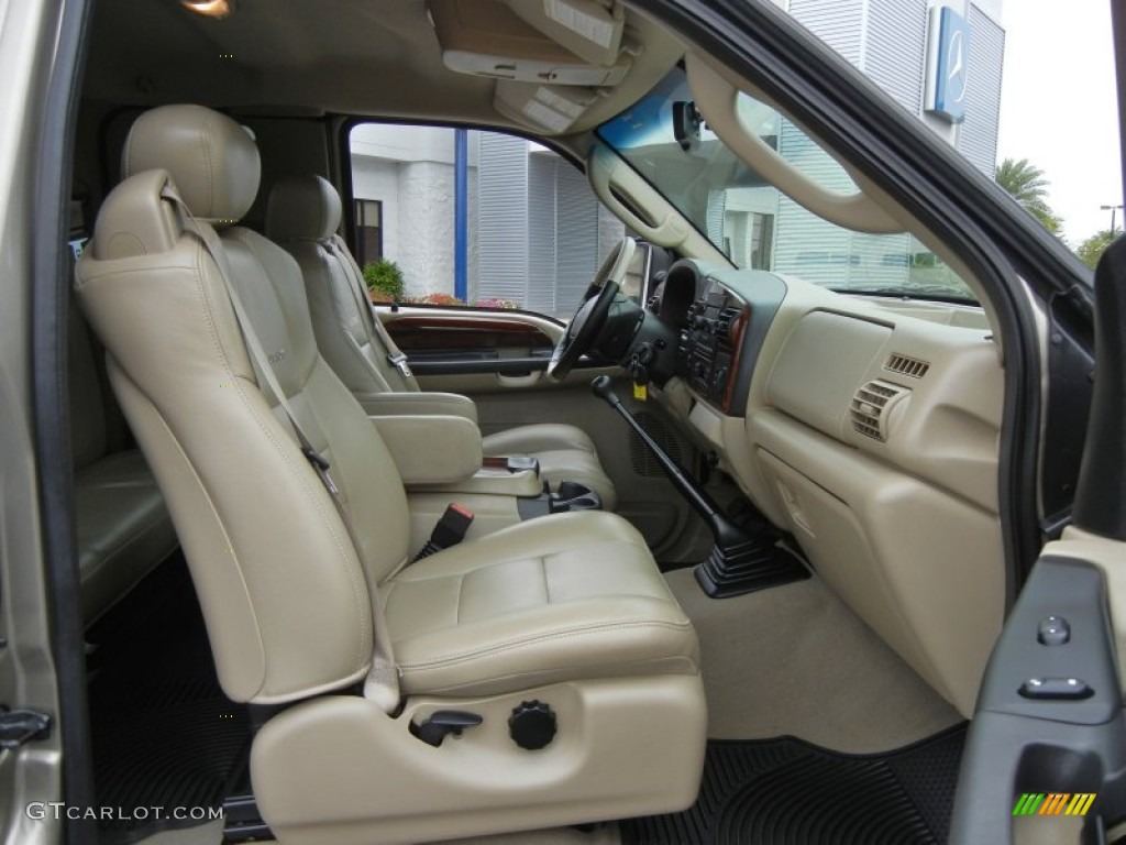 2006 Ford F350 Super Duty Lariat SuperCab 4x4 Front Seat Photo #72379419