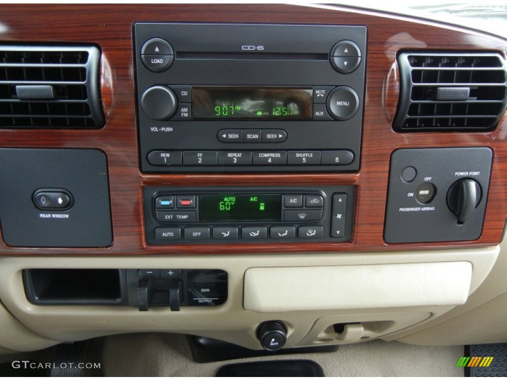 2006 Ford F350 Super Duty Lariat SuperCab 4x4 Controls Photo #72379539