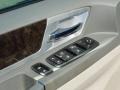 Stone White - Grand Caravan SXT Photo No. 11