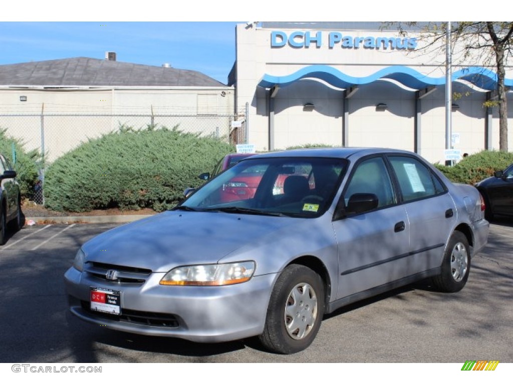 2000 Accord DX Sedan - Satin Silver Metallic / Quartz photo #1