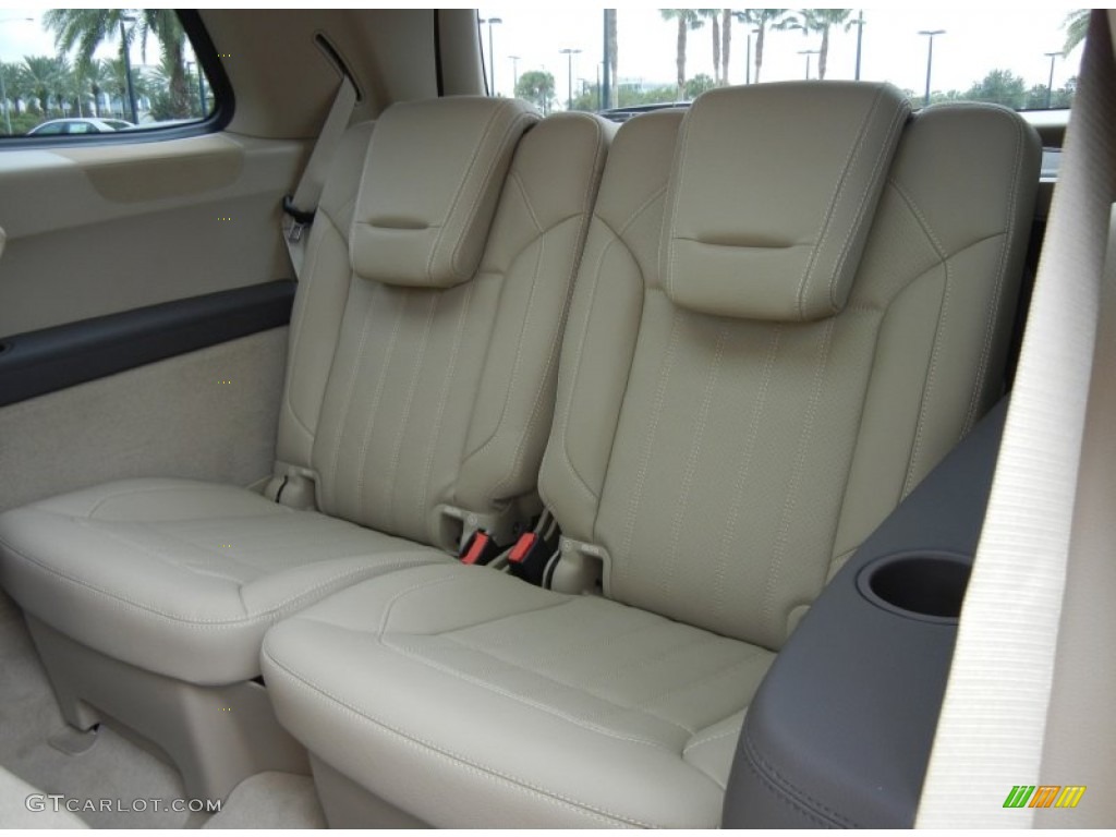 2013 Mercedes-Benz GL 450 4Matic Rear Seat Photo #72379882