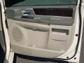 Stone White - Grand Caravan SXT Photo No. 26