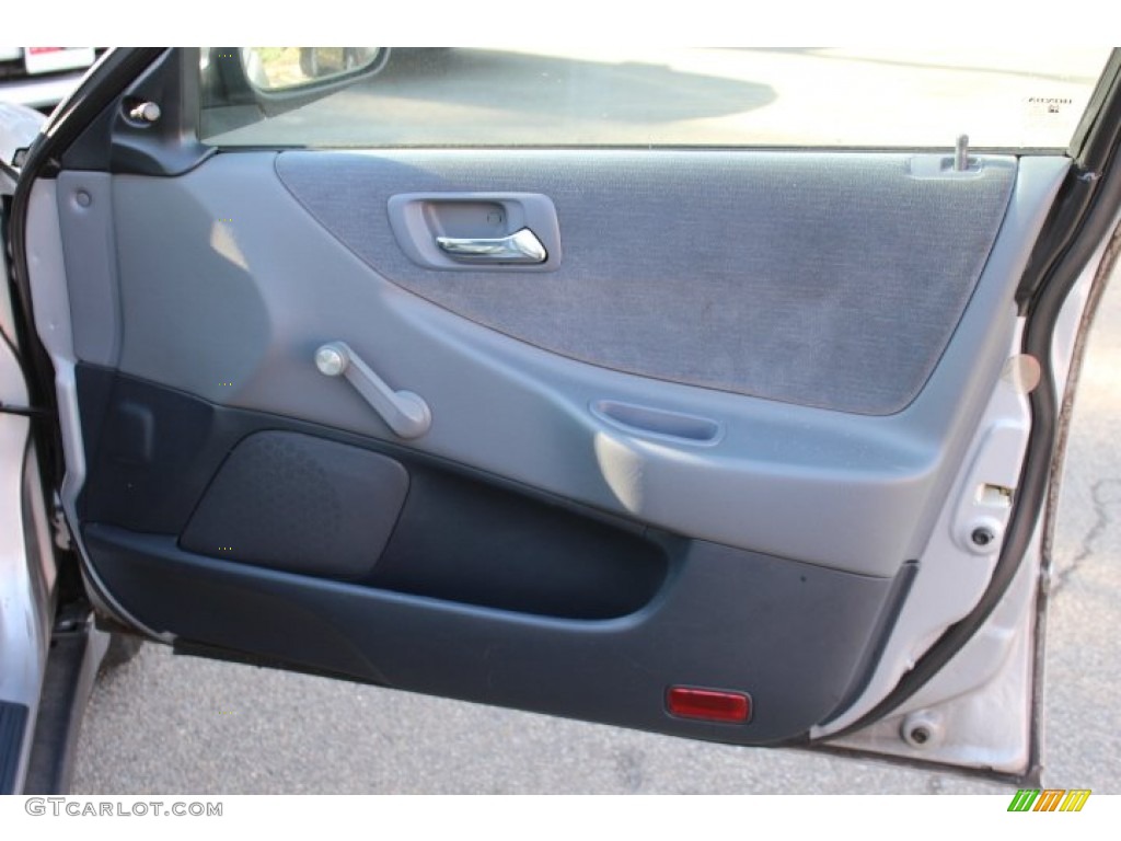2000 Honda Accord DX Sedan Quartz Door Panel Photo #72380109