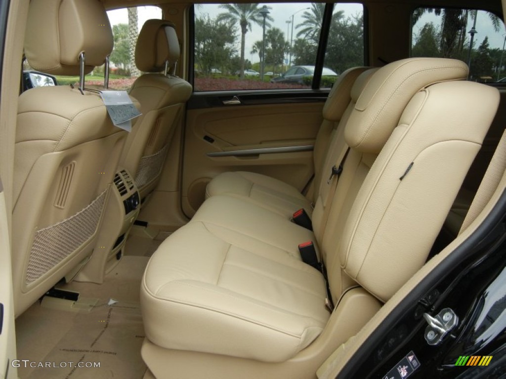 Cashmere Interior 2012 Mercedes-Benz GL 550 4Matic Photo #72380205